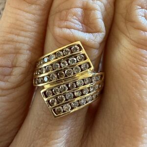 Gorgeous 1Ct Natural Fancy Diamonds 18K Yellow Gold Ring Size 5” - 4.8 Grams